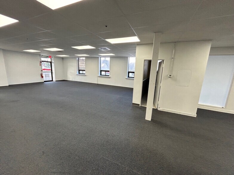 More Photos Of 31 1st St, Lowell Warehouse For Sale