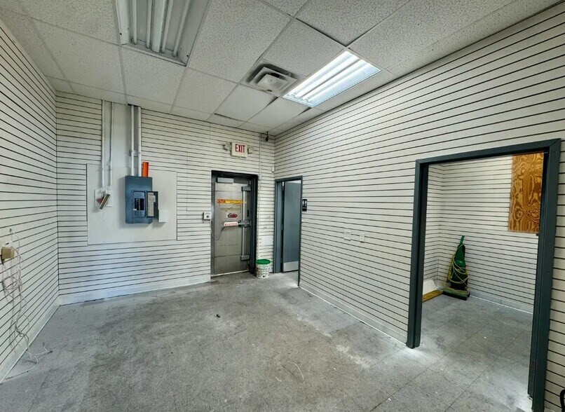 More Photos Of 612 N Canal Blvd, Thibodaux Freestanding For Lease