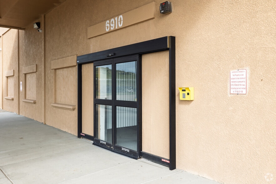 More Photos Of 6910 Bandley Dr, Fountain Industrial For Sale