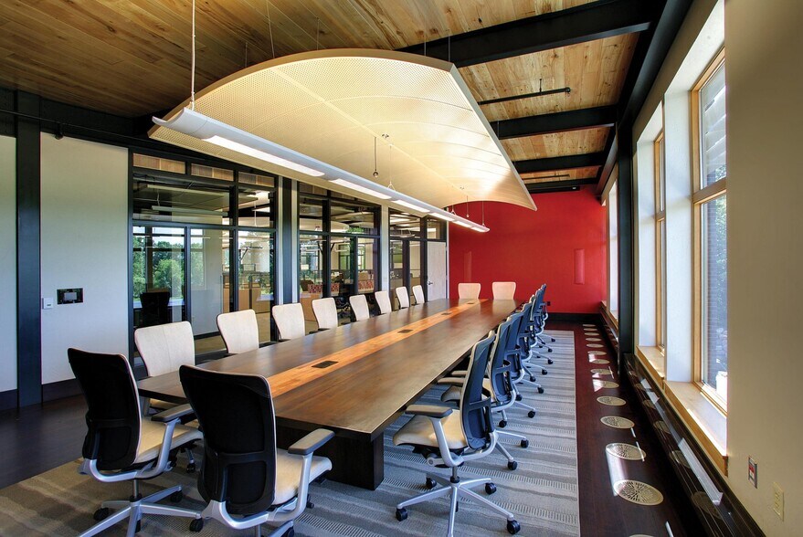 More Photos Of 425 Better Way, Appleton Office For Lease