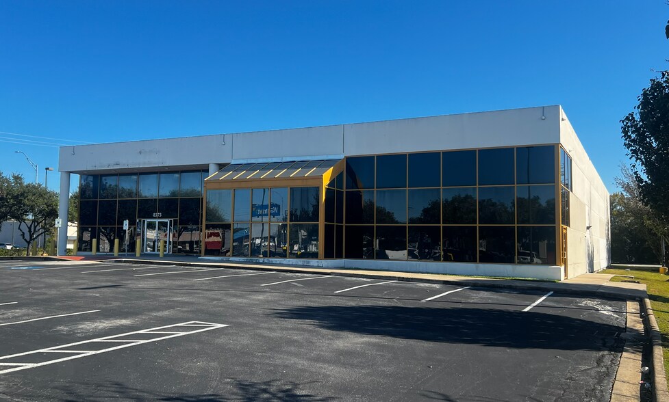 More Photos Of 8373 Westheimer Rd, Houston Freestanding For Sale