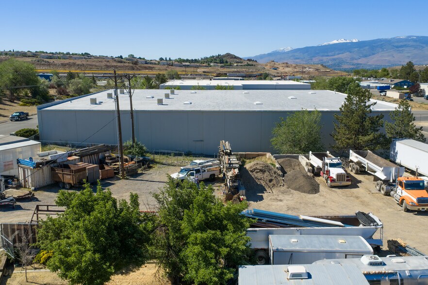 More Photos Of 191 Catron Dr, Reno Warehouse For Lease