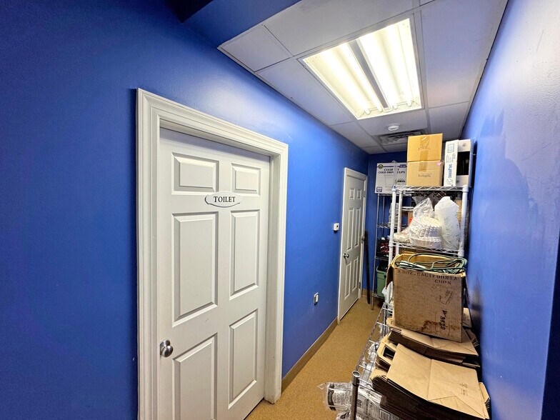 More Photos Of 3720 N Lincoln Ave, Chicago Apartments For Sale
