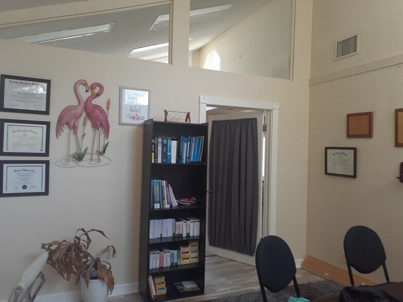 More Photos Of 1433 S Fort Harrison Ave, Clearwater Office For Lease