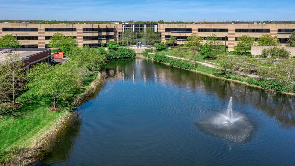 More Photos Of 544 Lakeview Pkwy, Vernon Hills Office For Lease
