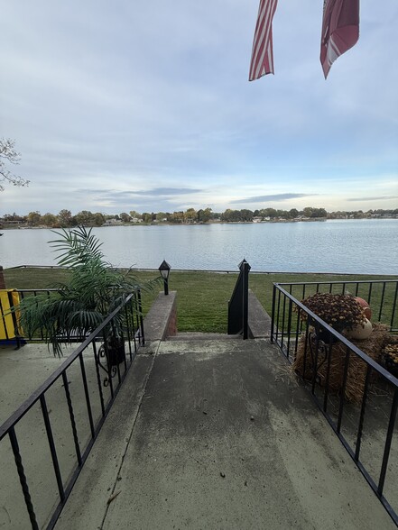 More Photos Of 408 N Liberty St, Belleville Apartments For Sale