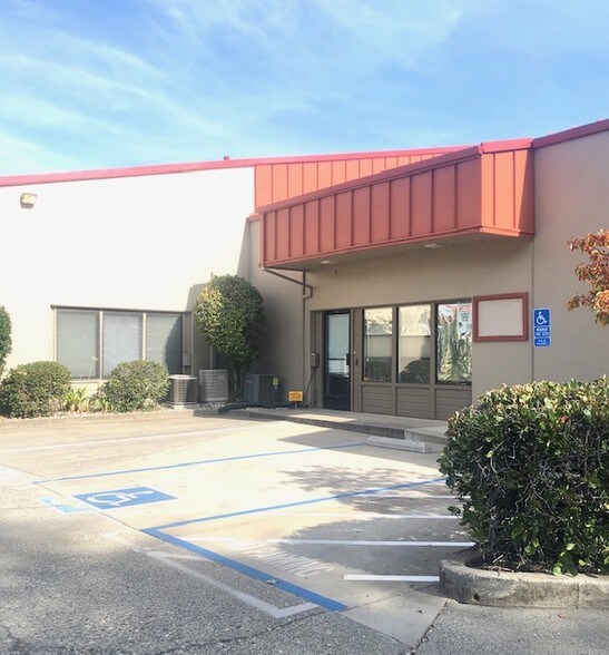 More Photos Of 11860 Kemper Rd, Auburn Flex For Sale