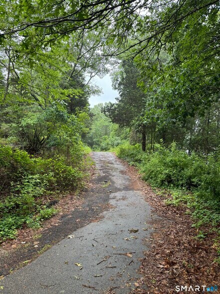 More Photos Of 811 Stonington Rd, Stonington Land For Sale