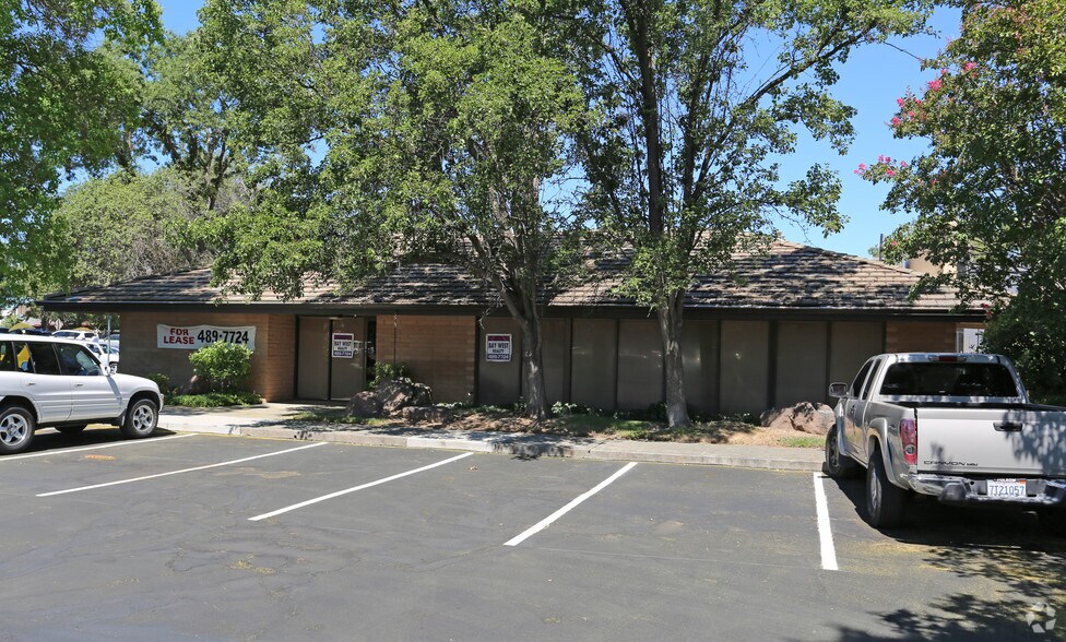 More Photos Of 4441 Auburn Blvd, Sacramento Office For Sale