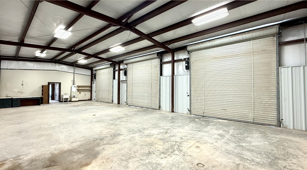 More Photos Of 12301 W County Road 100, Midland Industrial For Lease