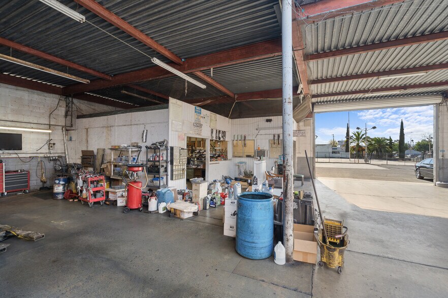 More Photos Of 3128-3156 San Gabriel Blvd, Rosemead Auto Repair For Sale