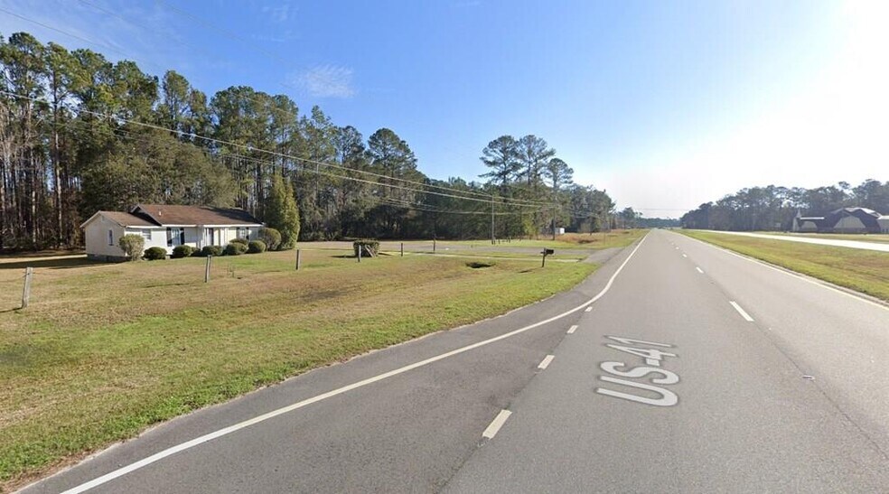 Primary Photo Of 3983 Inner Perimeter Rd, Valdosta Flex For Sale
