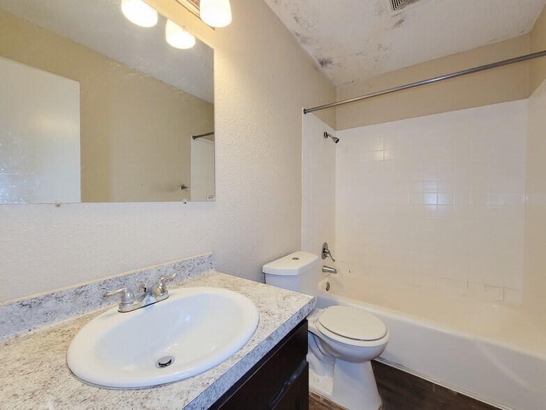 More Photos Of 1501 Poole Ave, Port Arthur Apartments For Sale