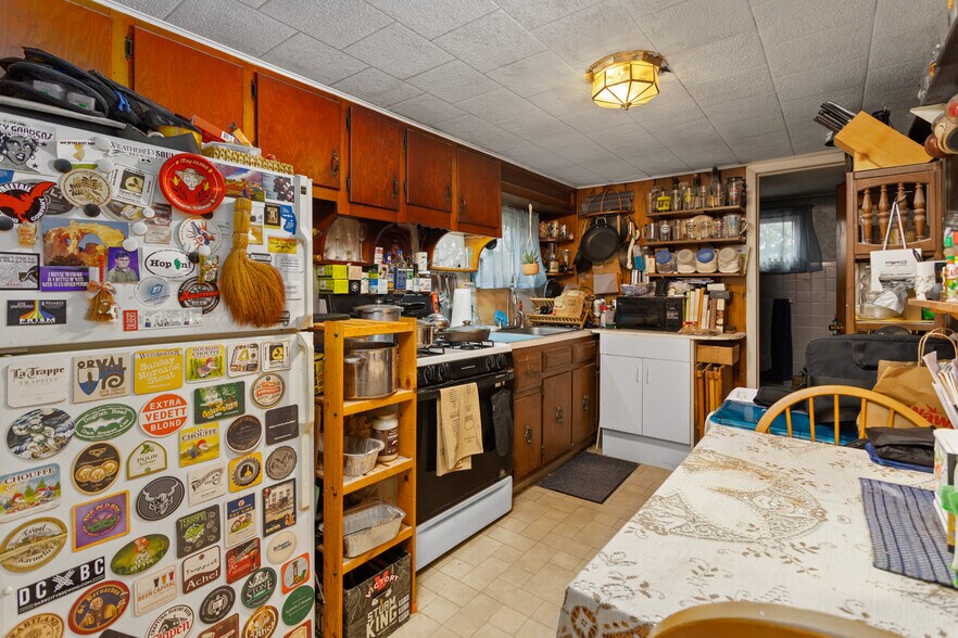 More Photos Of 51 Crosswicks Chesterfield Rd, Chesterfield Apartments For Sale