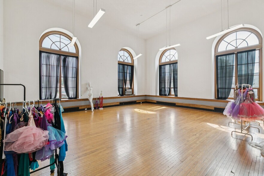 More Photos Of 51 E 9th St, Chester Lodge Meeting Hall For Sale
