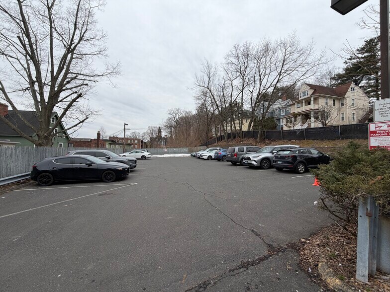 More Photos Of 136 W Main St, New Britain Office For Sale