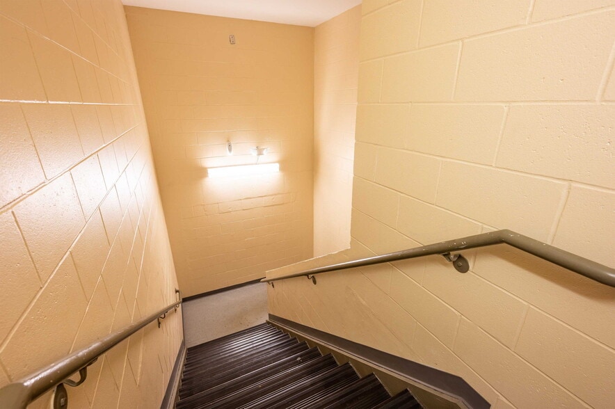 More Photos Of 6719 Gall Blvd, Zephyrhills Medical For Sale