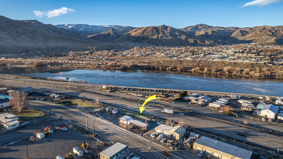 More Photos Of 120 Rock Island Rd, East Wenatchee Specialty For Sale