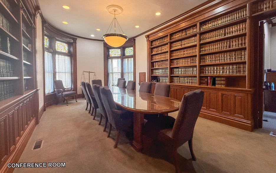 More Photos Of 1010 W 3rd St, Little Rock Office For Sale