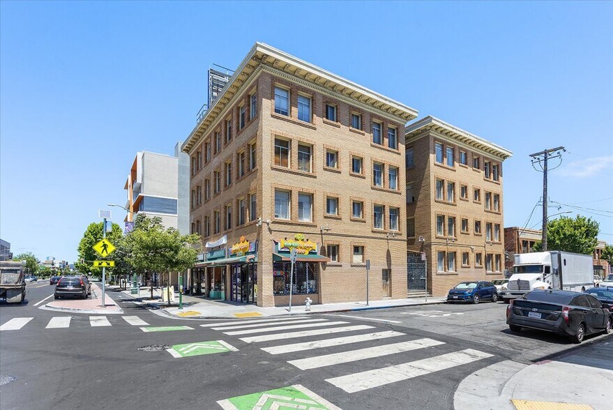 More Photos Of 498 25th St, Oakland Apartments For Sale