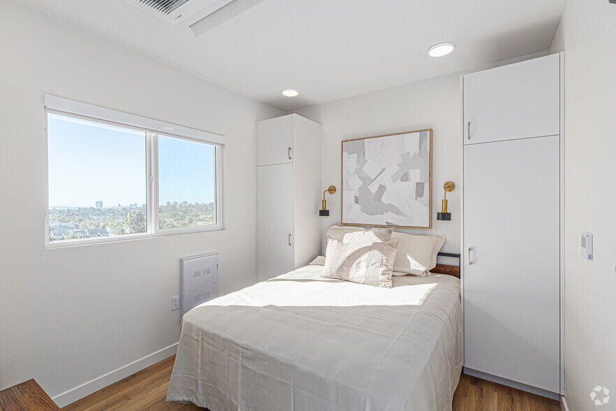 More Photos Of 3943 Oregon St, San Diego Apartments For Sale