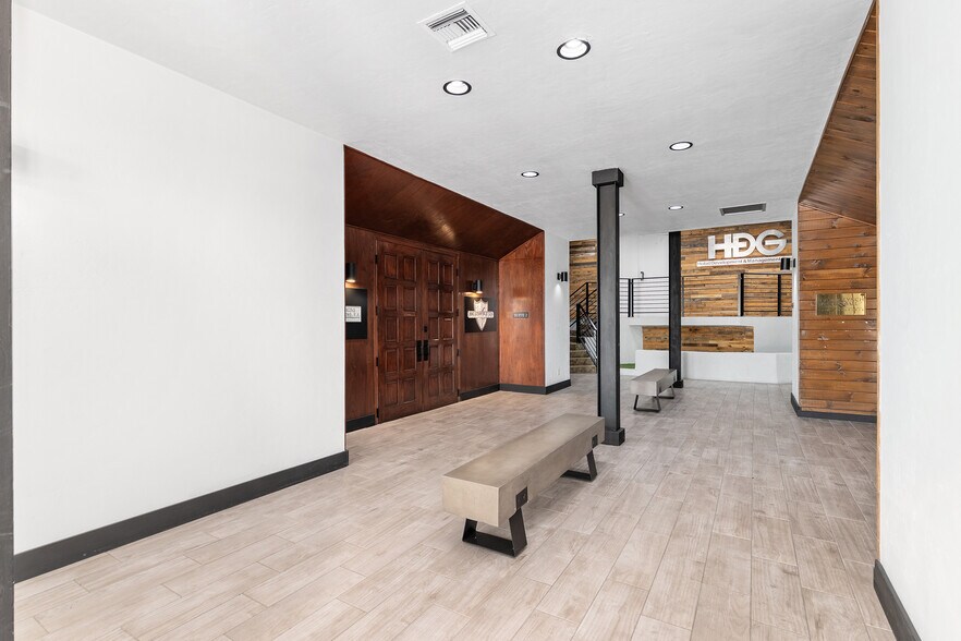 More Photos Of 125 NE 1st Ave, Ocala Office For Sale
