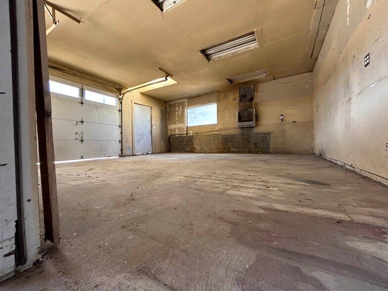 More Photos Of 717 5th St, Prescott Manufacturing For Lease