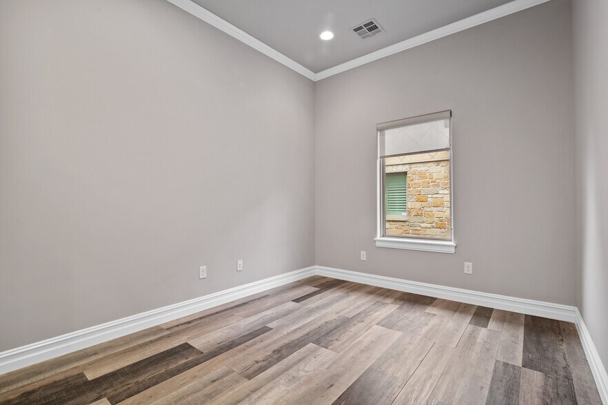 More Photos Of 6281 E 120th Ct, Tulsa Medical For Lease