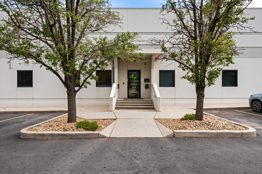 More Photos Of 5861 N Tennyson St, Arvada Warehouse For Sale