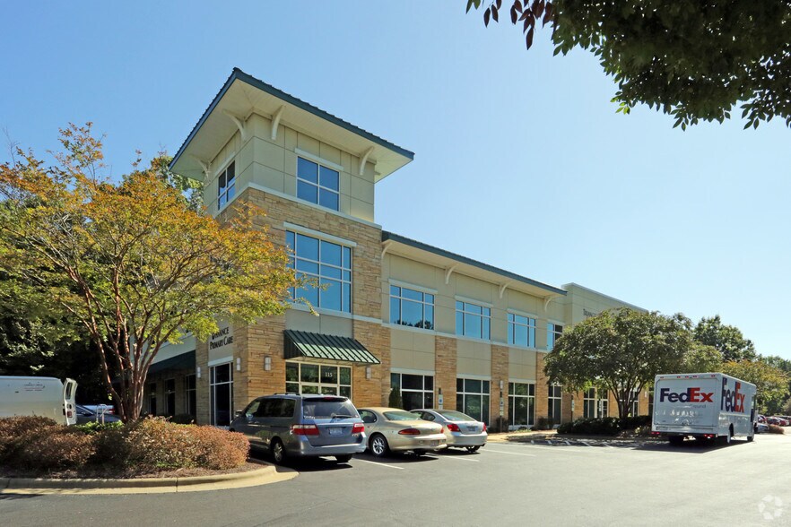 More Photos Of 115 Crescent Commons Dr, Cary Medical For Lease
