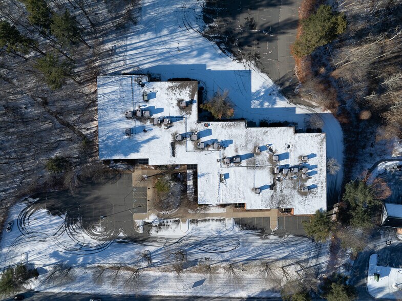 More Photos Of 239 Littleton Rd, Westford Office For Sale