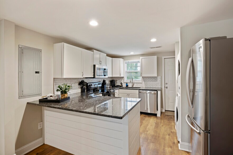 More Photos Of 2647 Bonds Ave, North Charleston Apartments For Sale