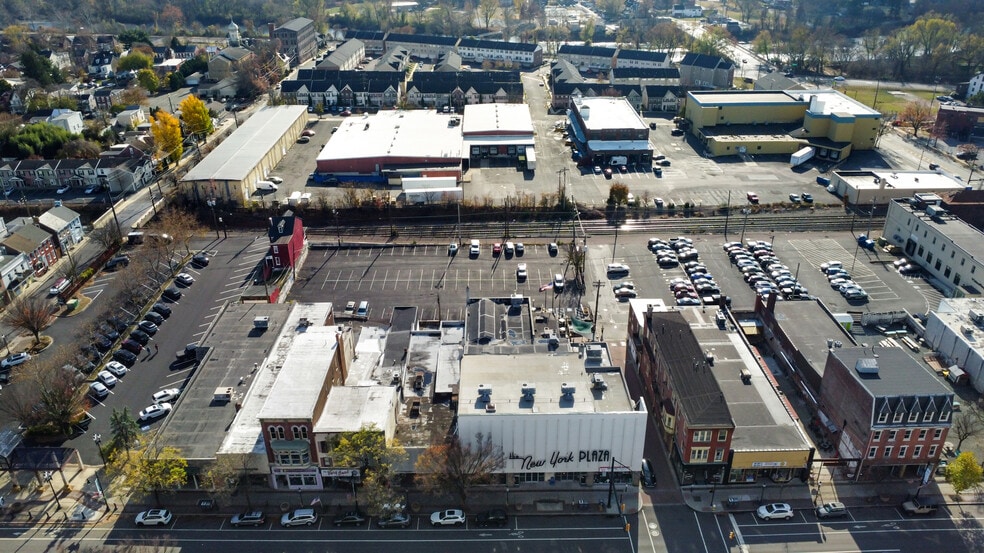 More Photos Of 238-244 E High St, Pottstown Office For Sale