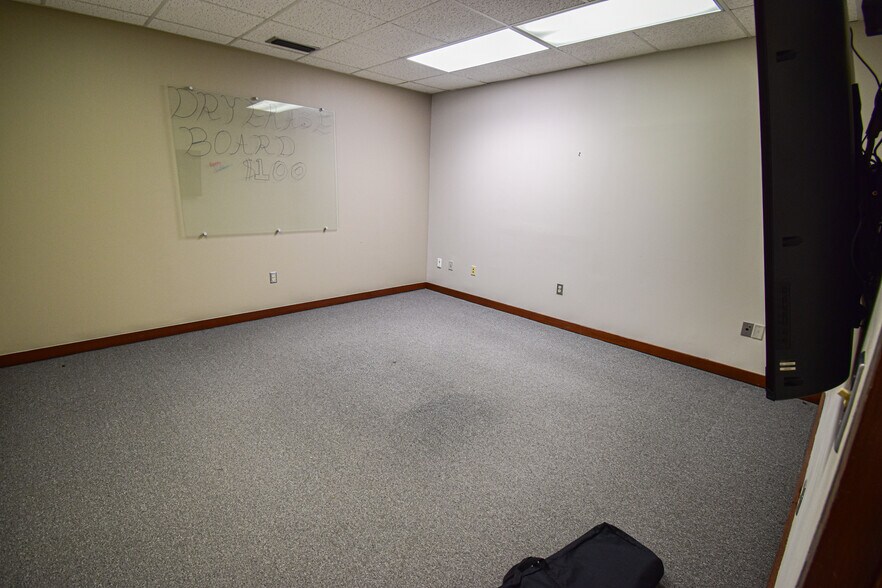 More Photos Of , Tuscaloosa Unknown For Sale