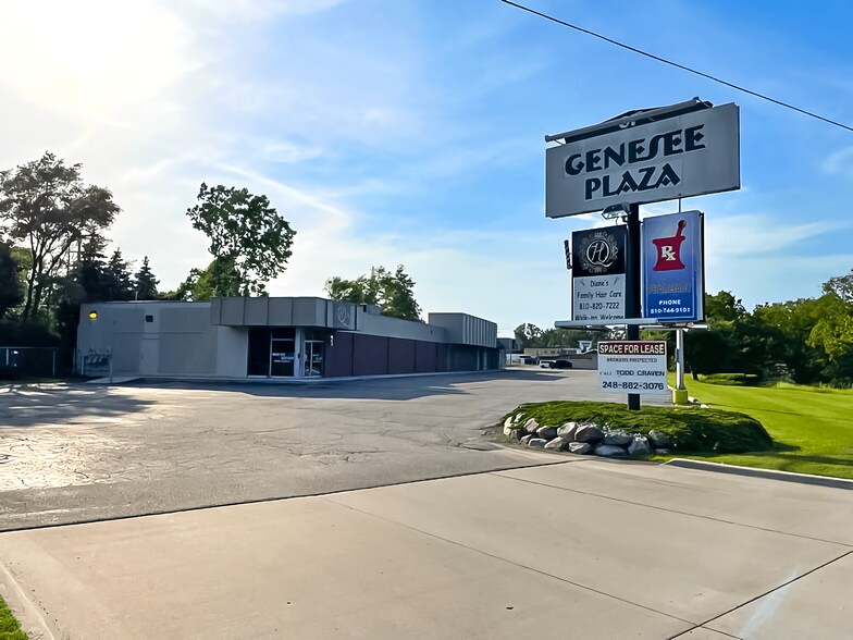 More Photos Of 3095 N Genesee Rd, Flint Freestanding For Lease