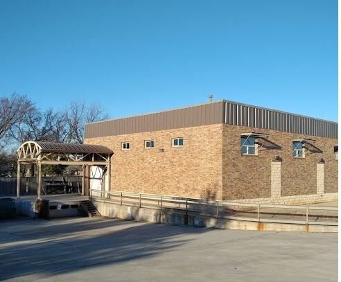 Primary Photo Of 2600 Technology Pl, Norman Warehouse For Lease