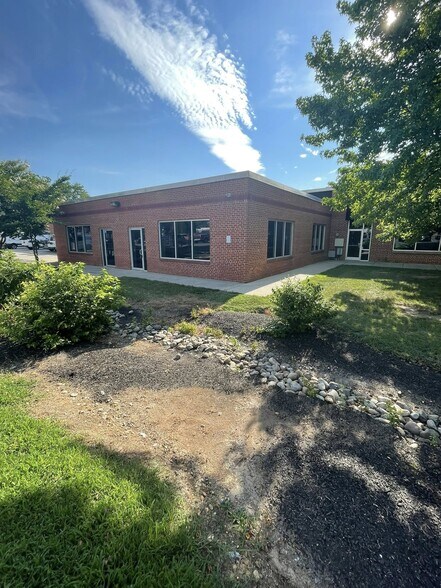 More Photos Of 1341 Hughes Ford Rd, Frederick Light Manufacturing For Lease