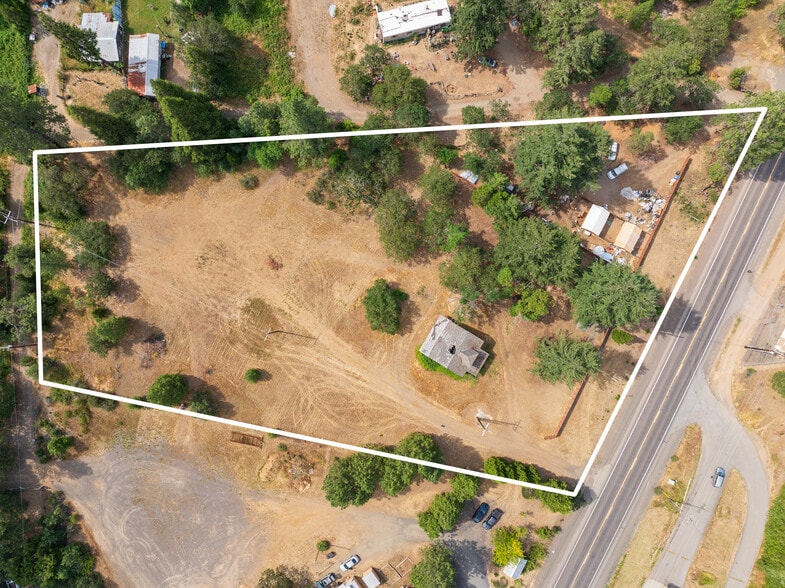 More Photos Of 33105 Redwood Hwy, Cave Junction Land For Sale