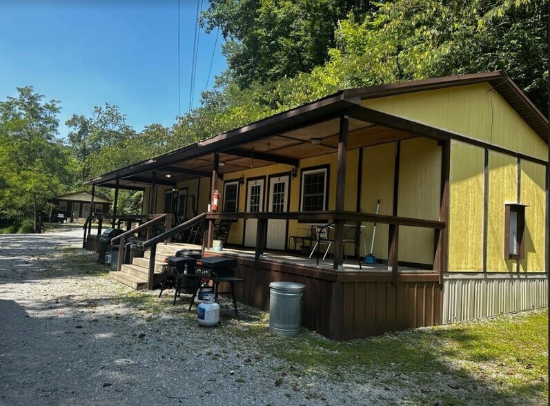 More Photos Of 1821 WV-49, Matewan Flex For Sale
