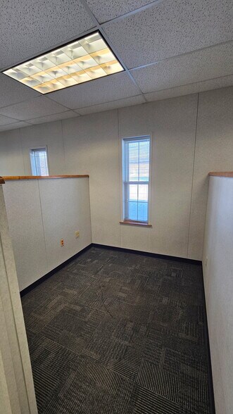 More Photos Of 19 Mcquiston Dr, Mercer Coworking Space