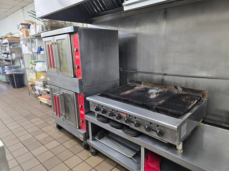 More Photos Of 6510 S Hwy 13, Wisconsin Rapids Restaurant For Sale