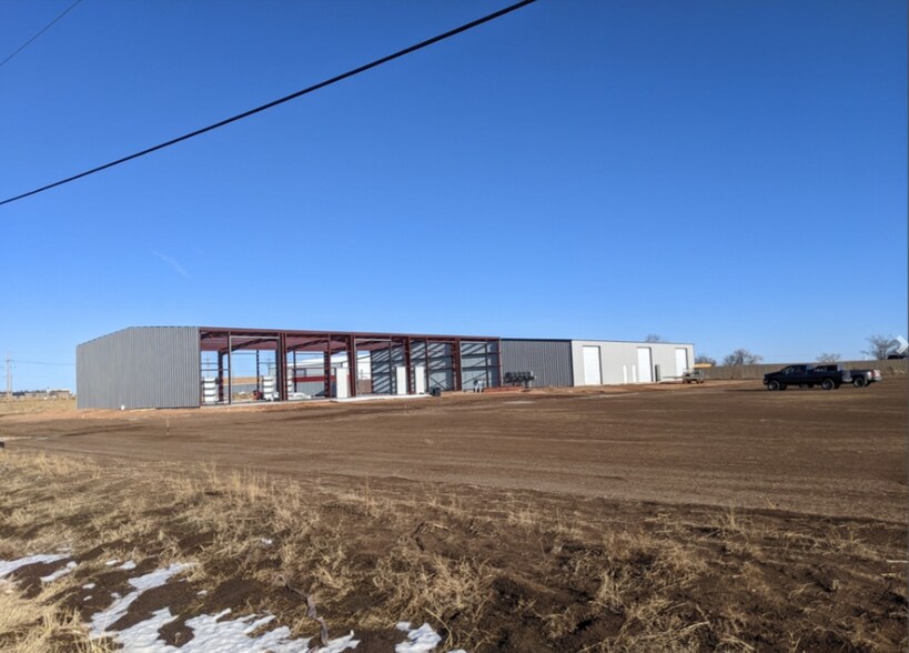 More Photos Of 4086-4088 Beacon Rd, Amarillo Warehouse For Lease
