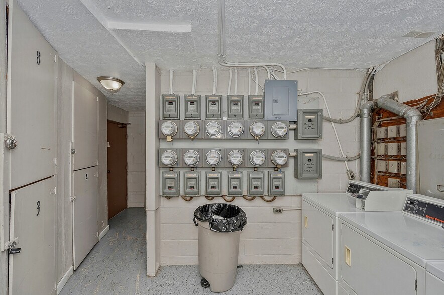 More Photos Of 10916 Reading Rd, Cincinnati Apartments For Sale