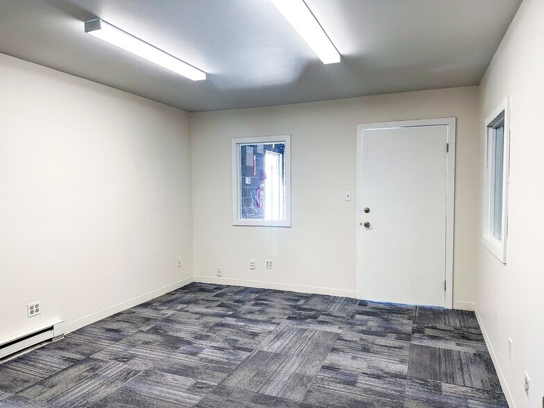 More Photos Of 4590 Jason St, Denver Warehouse For Lease