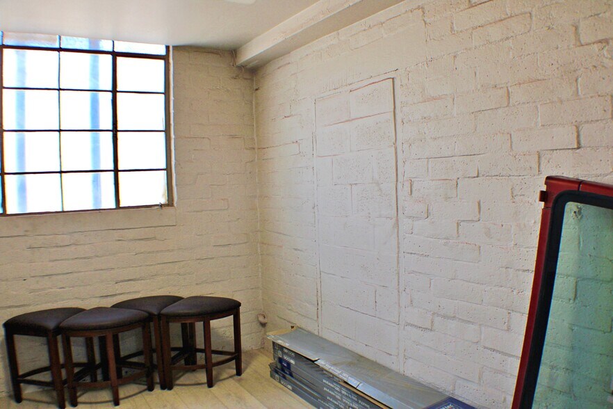 More Photos Of 1500 Wyoming Ave, El Paso Auto Repair For Lease