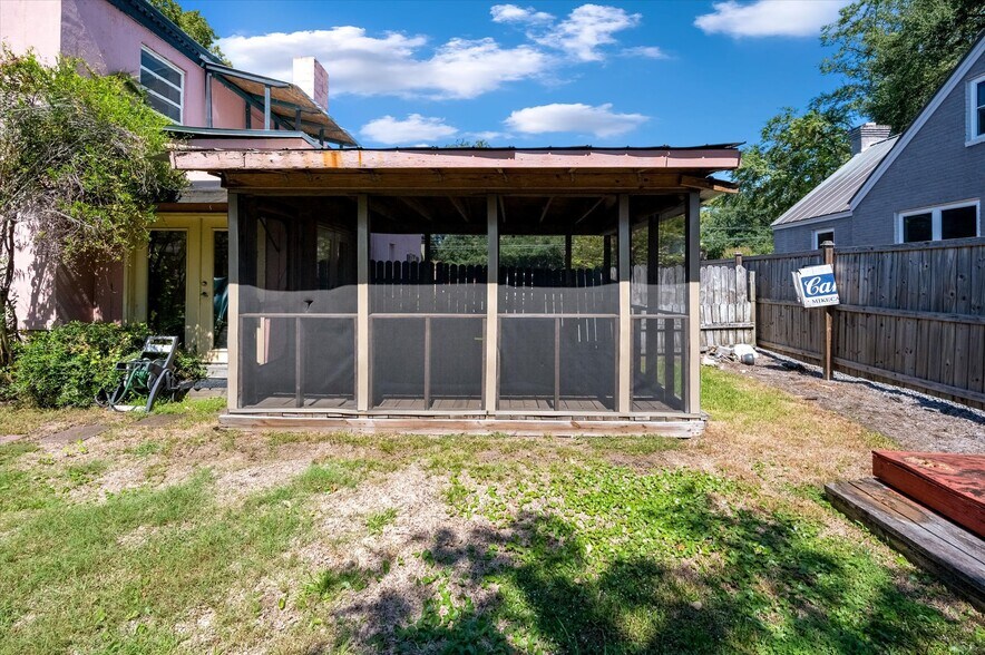 More Photos Of 565 Savannah Hwy, Charleston Office Residential For Sale