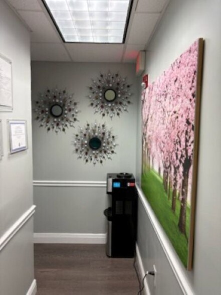 More Photos Of 2221 N University Dr, Pembroke Pines Medical For Lease