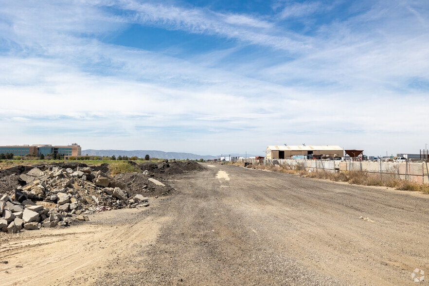 More Photos Of Avenue M, Lancaster Land For Sale