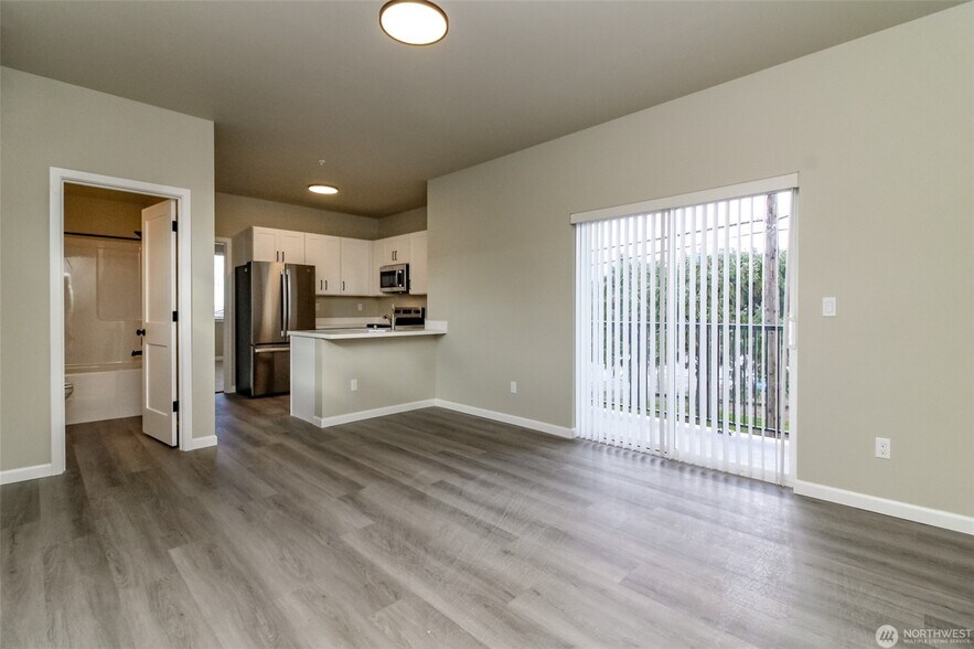 More Photos Of 3402 S C St, Tacoma Apartments For Sale