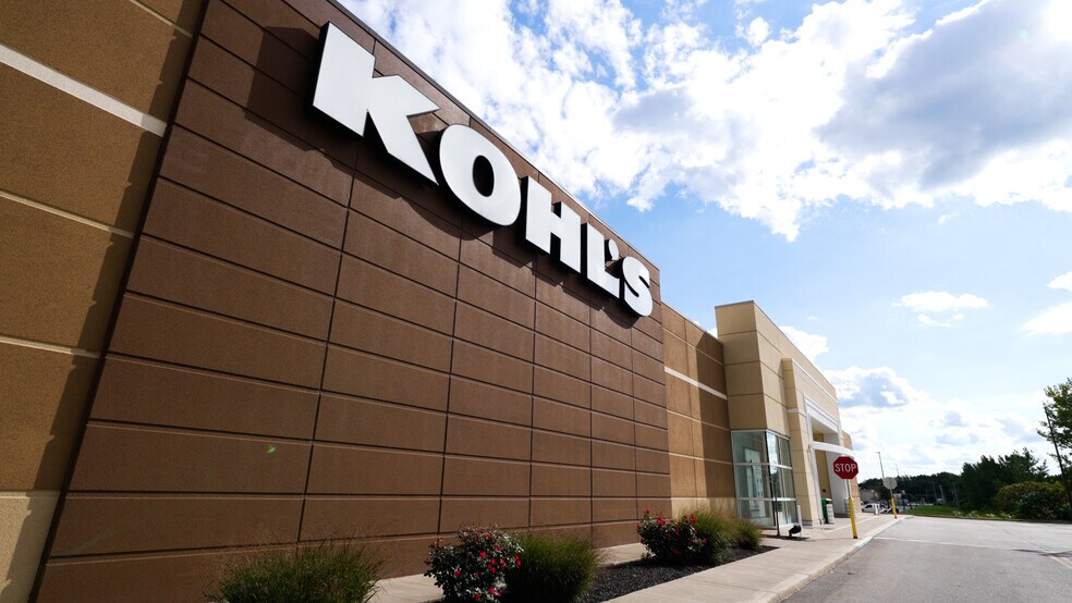 More Photos Of 4180-4214 Veterans Memorial Dr, Batavia Unknown For Lease